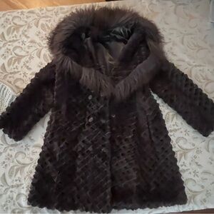 Luxurious Brown Fur Coat